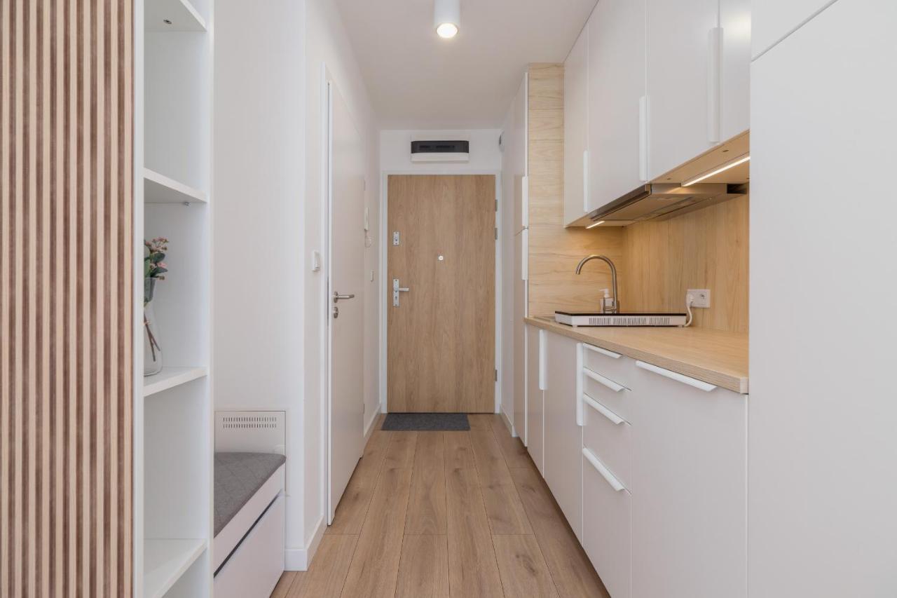 Saska Blu Premium By Renters