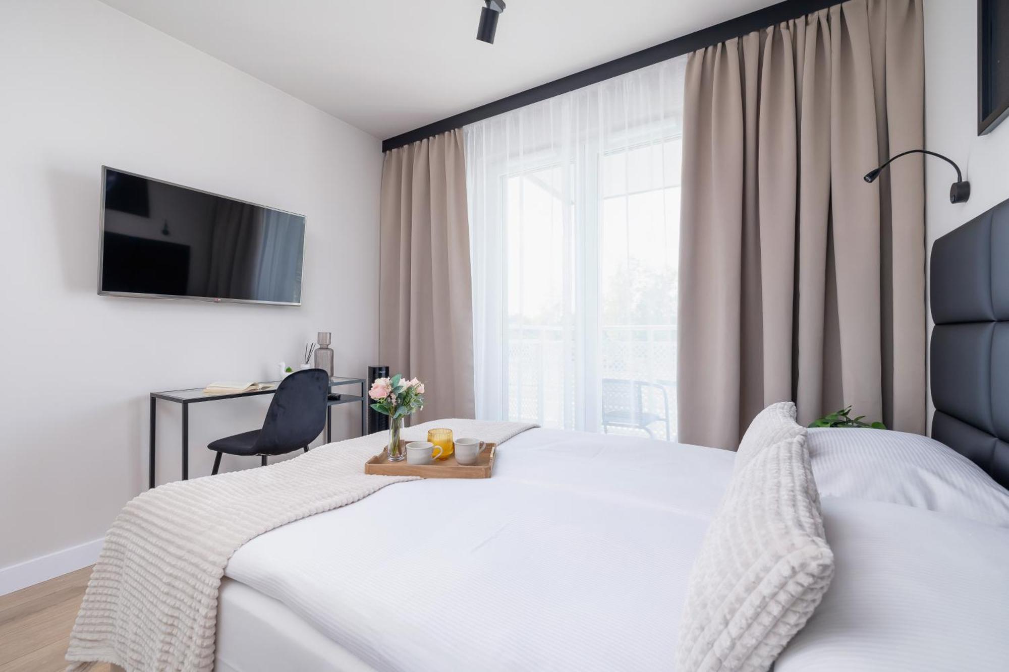 Saska Blu Premium By Renters Apartment